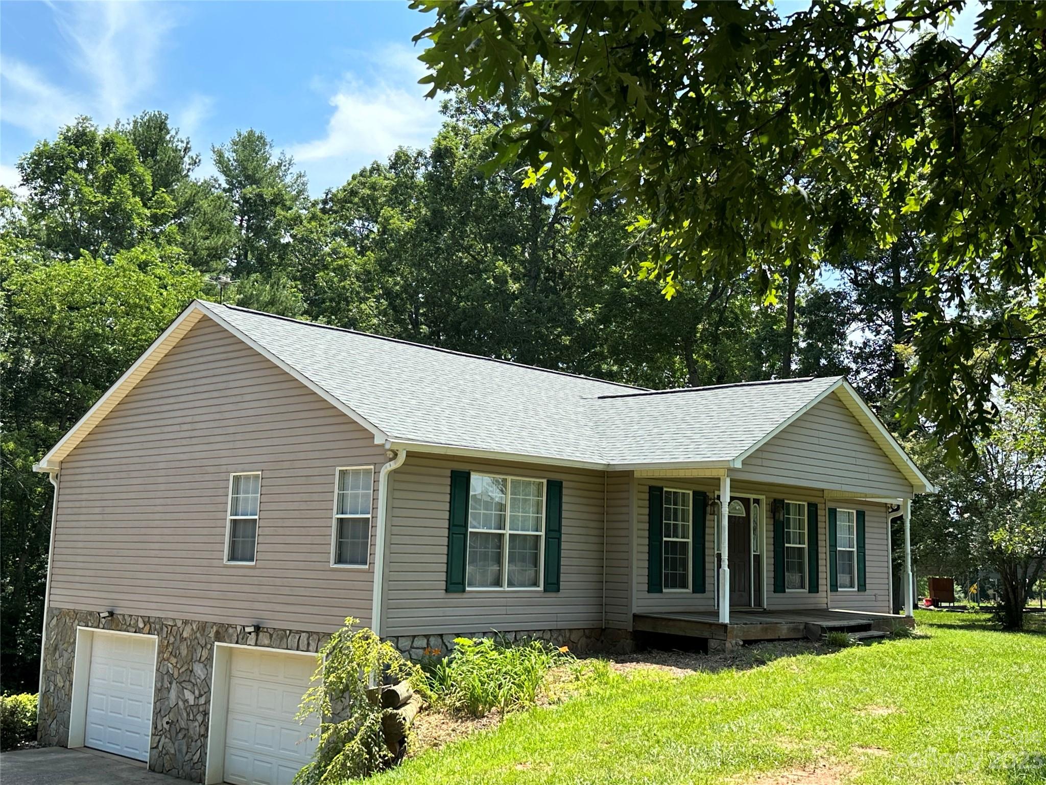 476 Legion Road