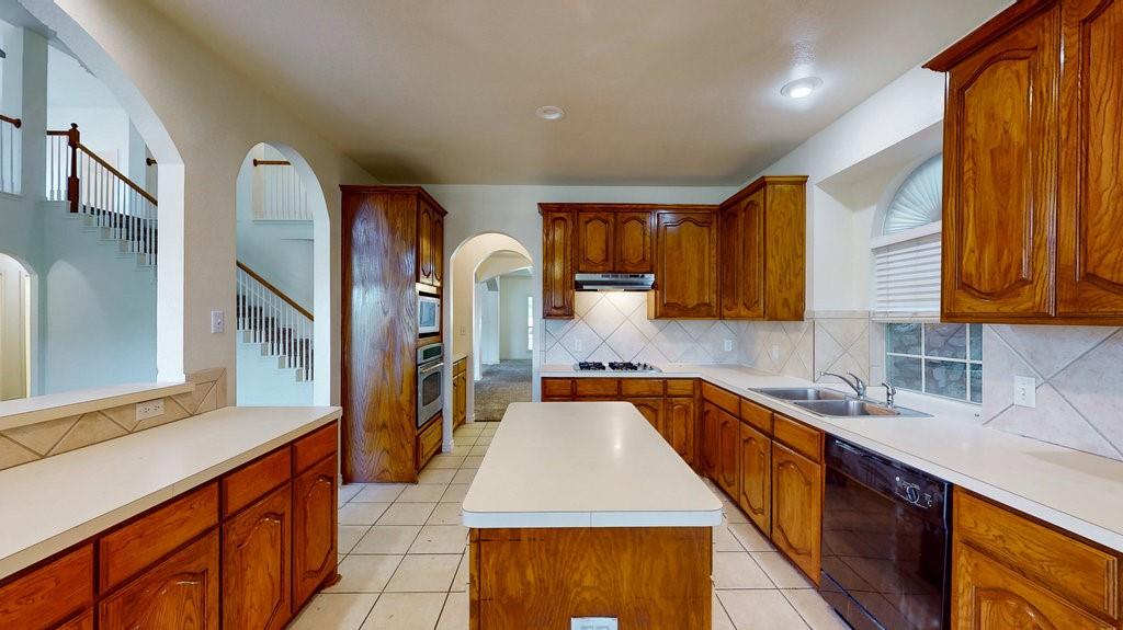 2107 Lindblad Court