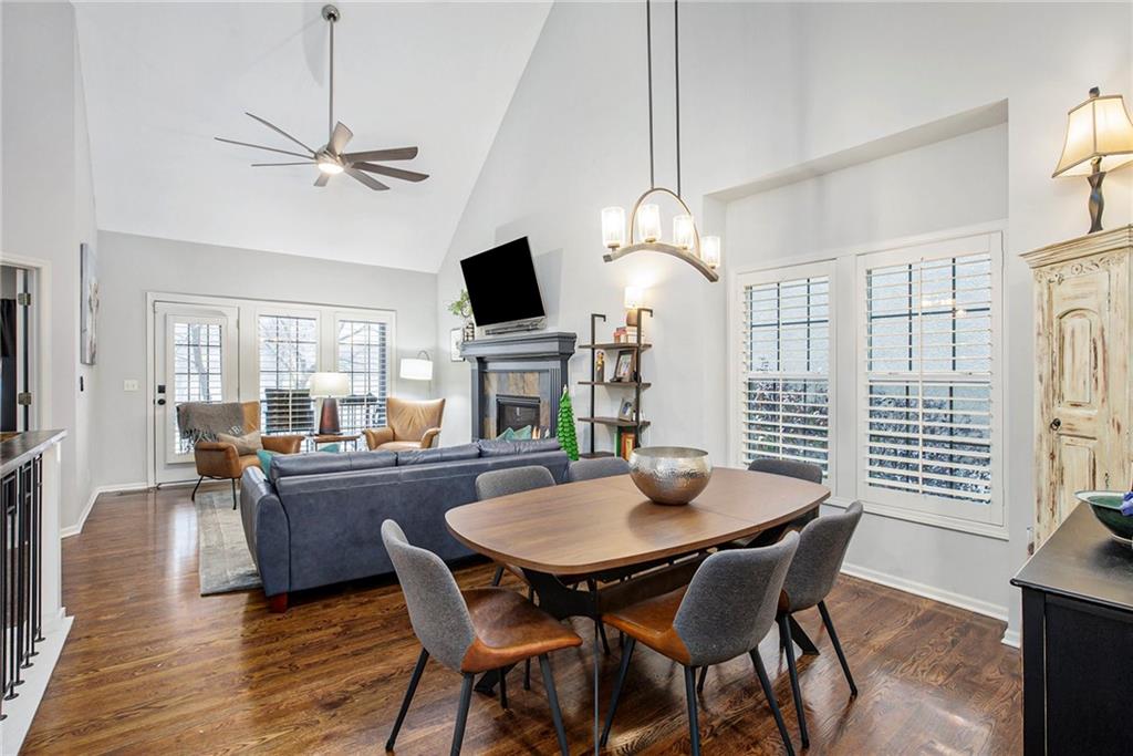 2105 NE 107th Terrace