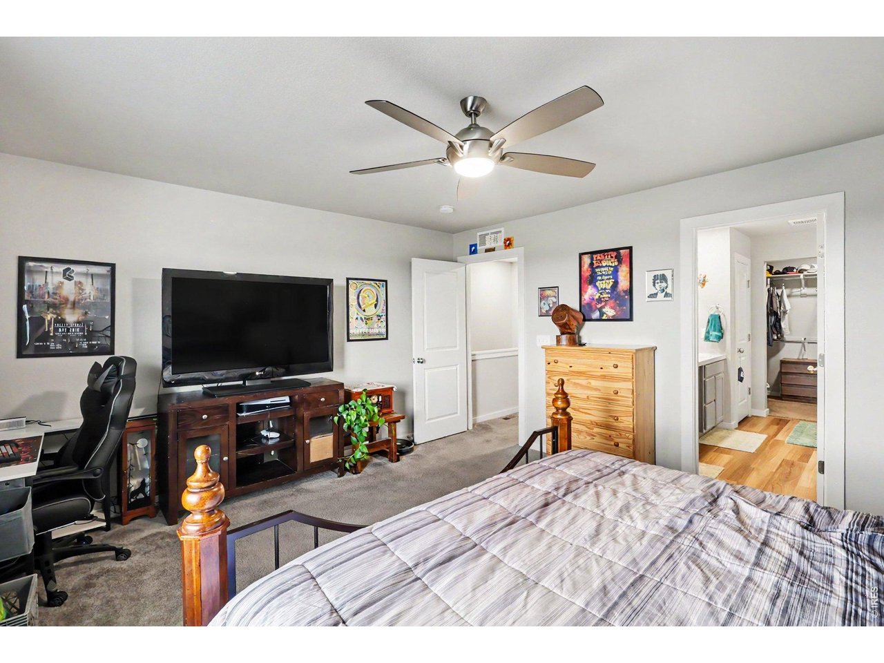 3654 Ronald Reagan Ave