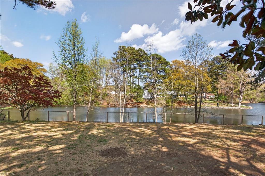 403 Holloway Drive