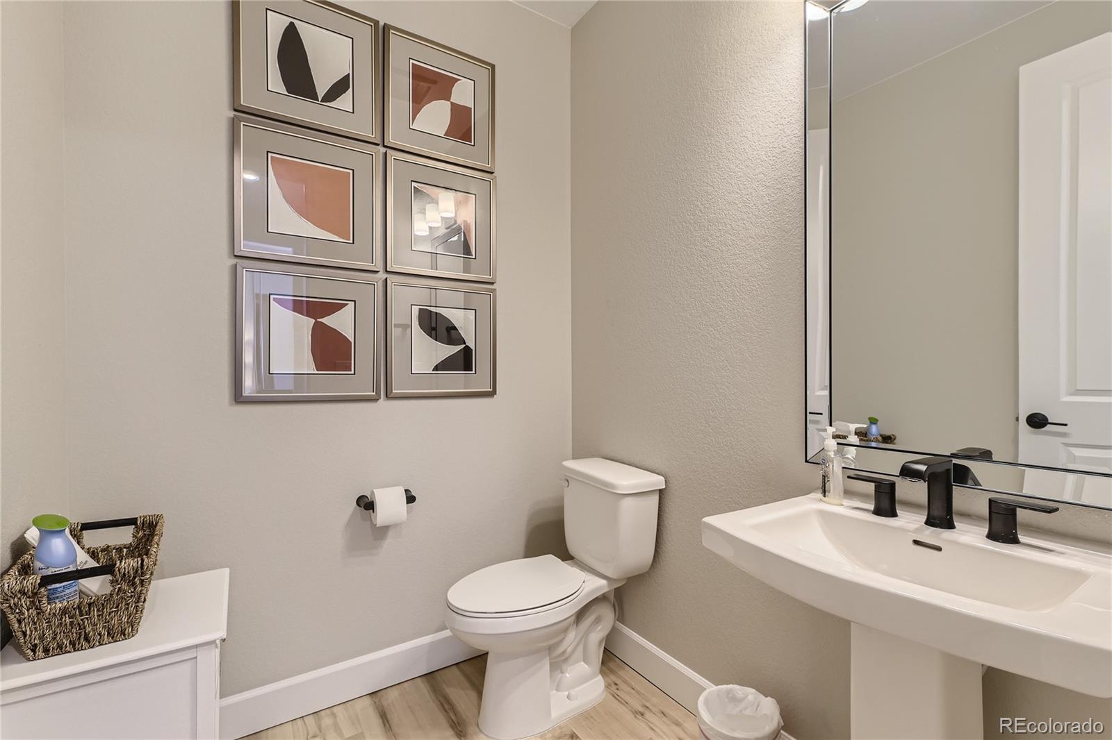 1720 Fox Trotter Point