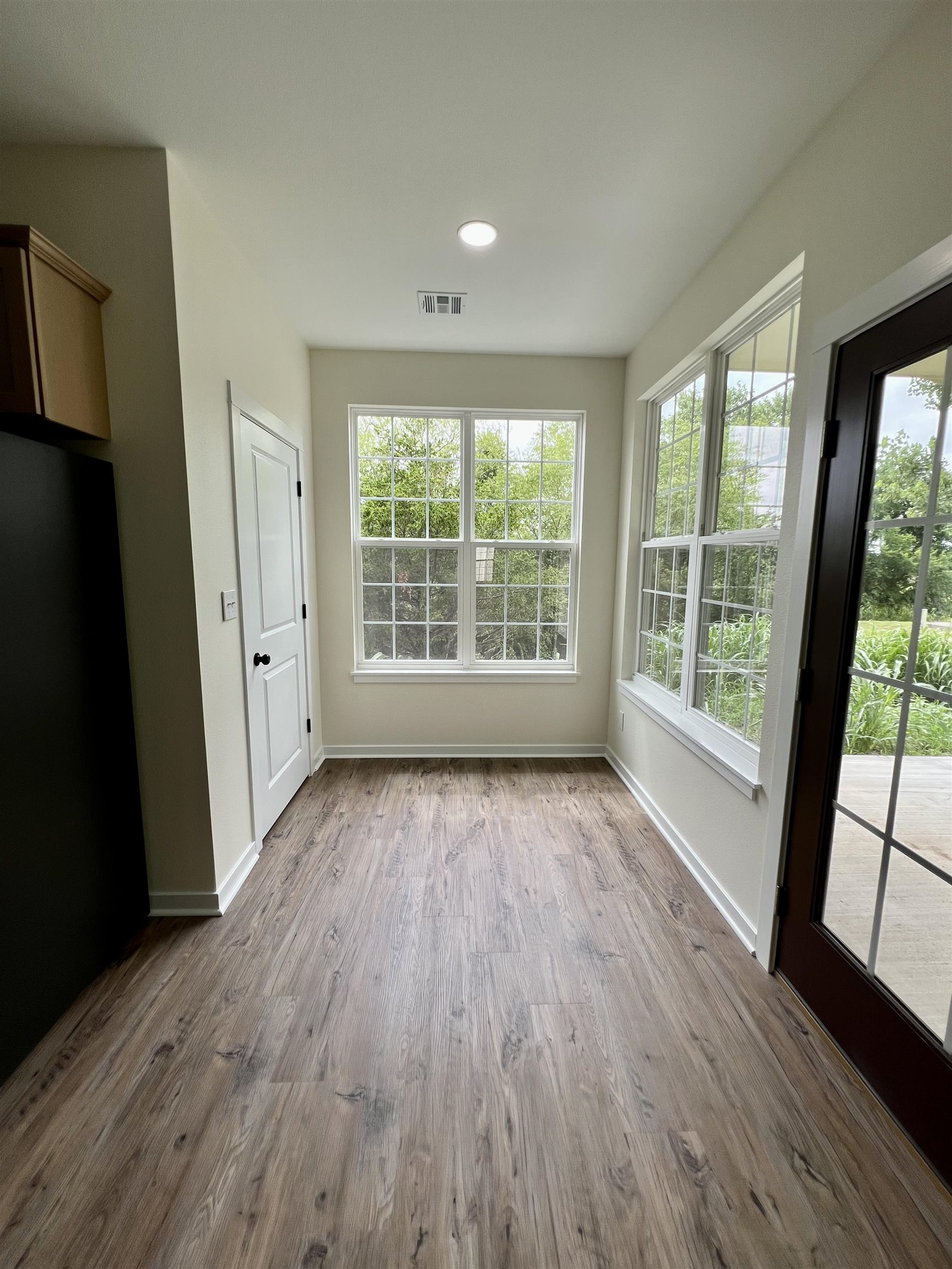 208 Castle Pines Dr