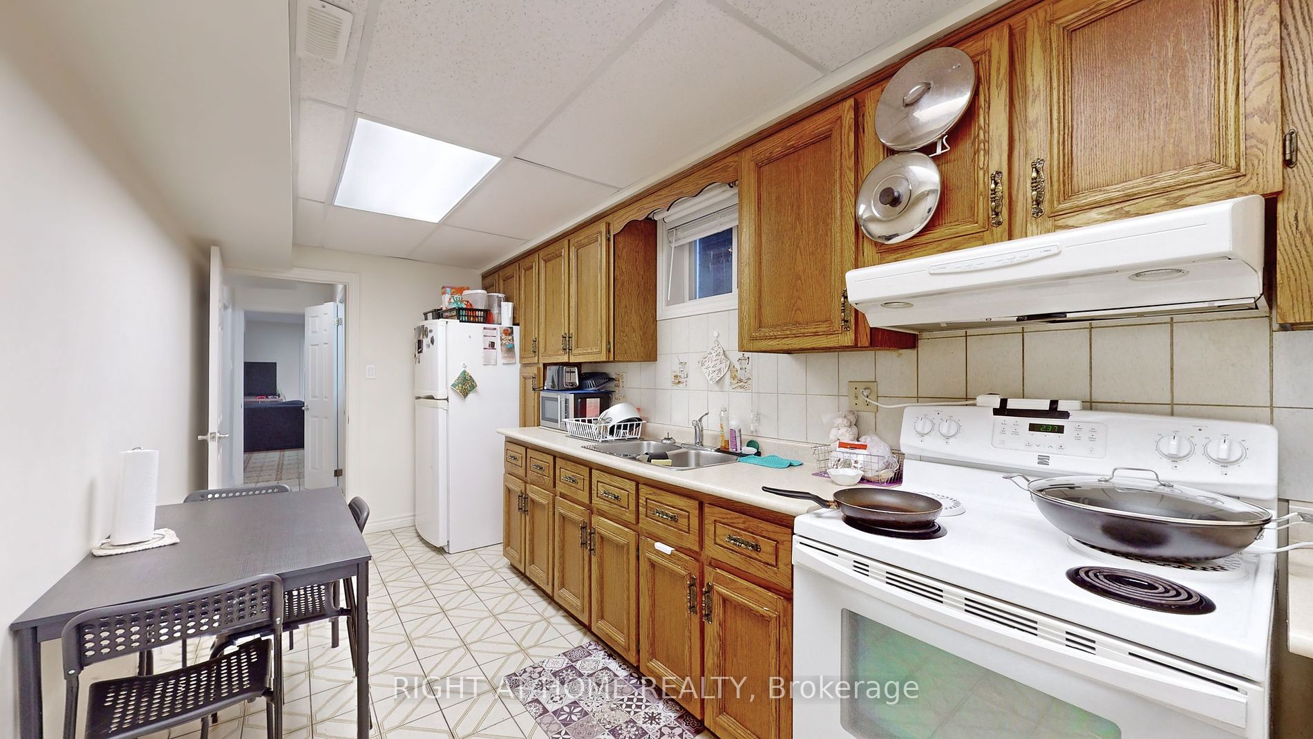 94 Belgravia Ave