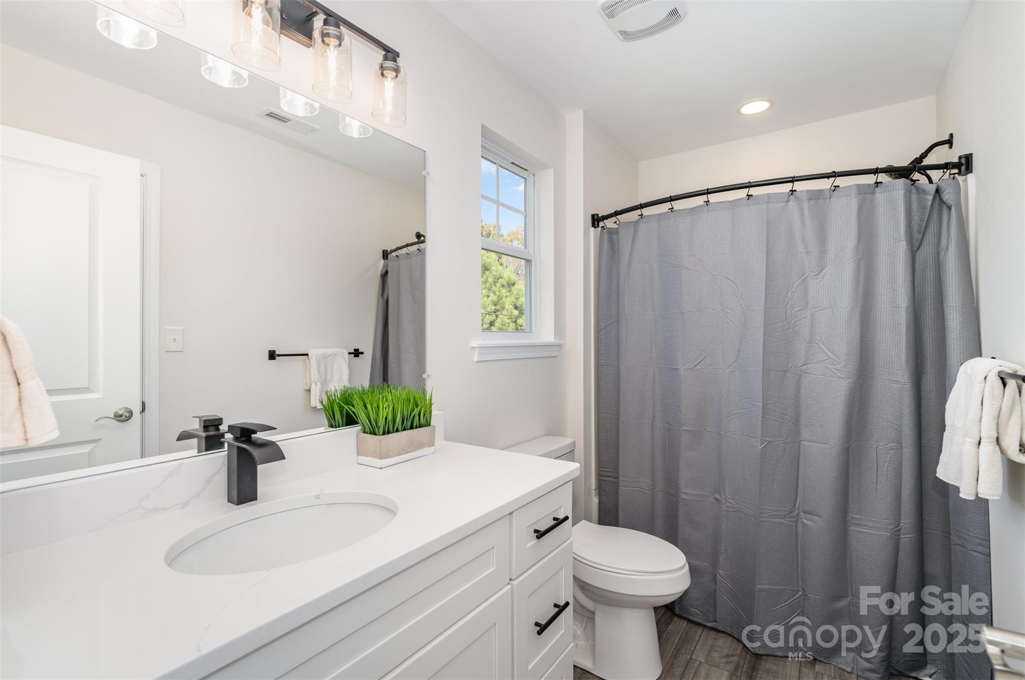 5306 Lee Massey Road