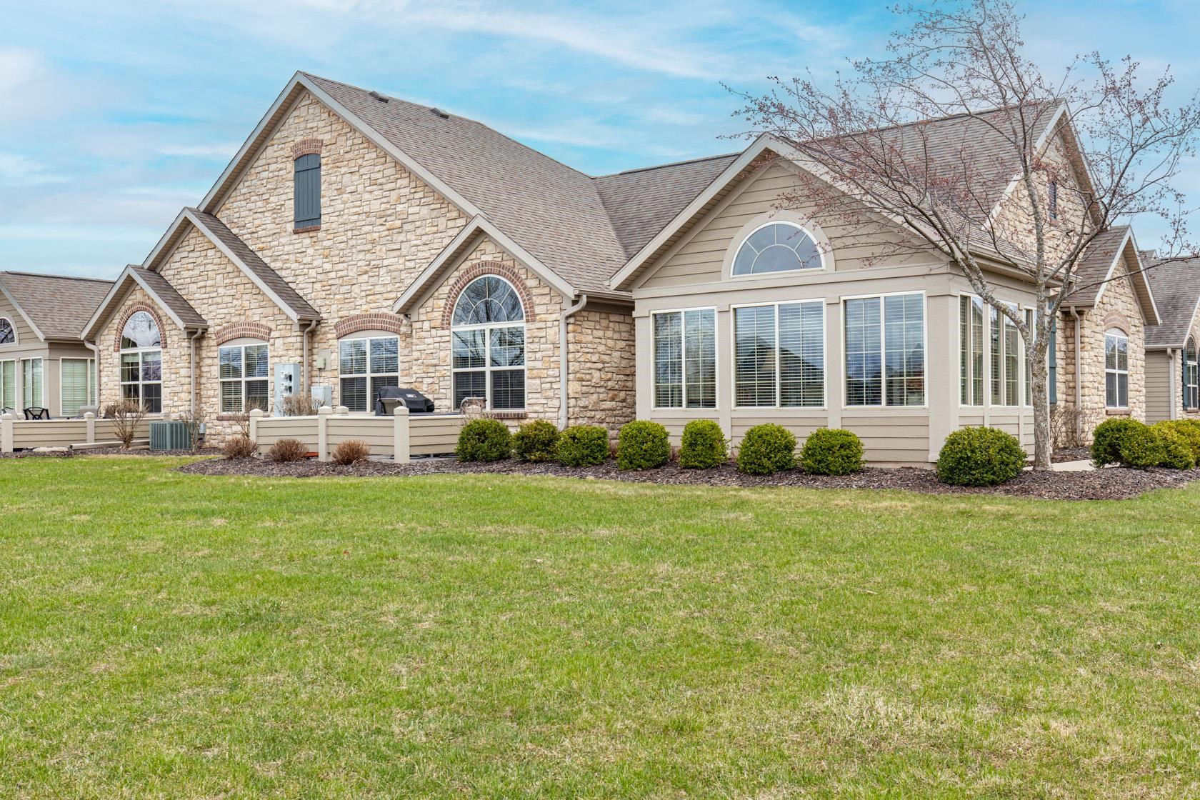 2402 E Tuscany Way 33