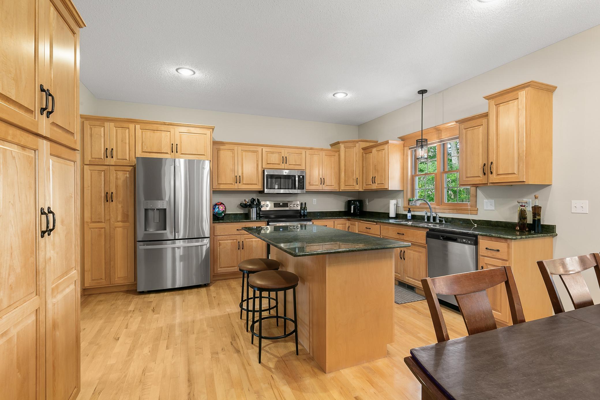 1301 Pondview Lane
