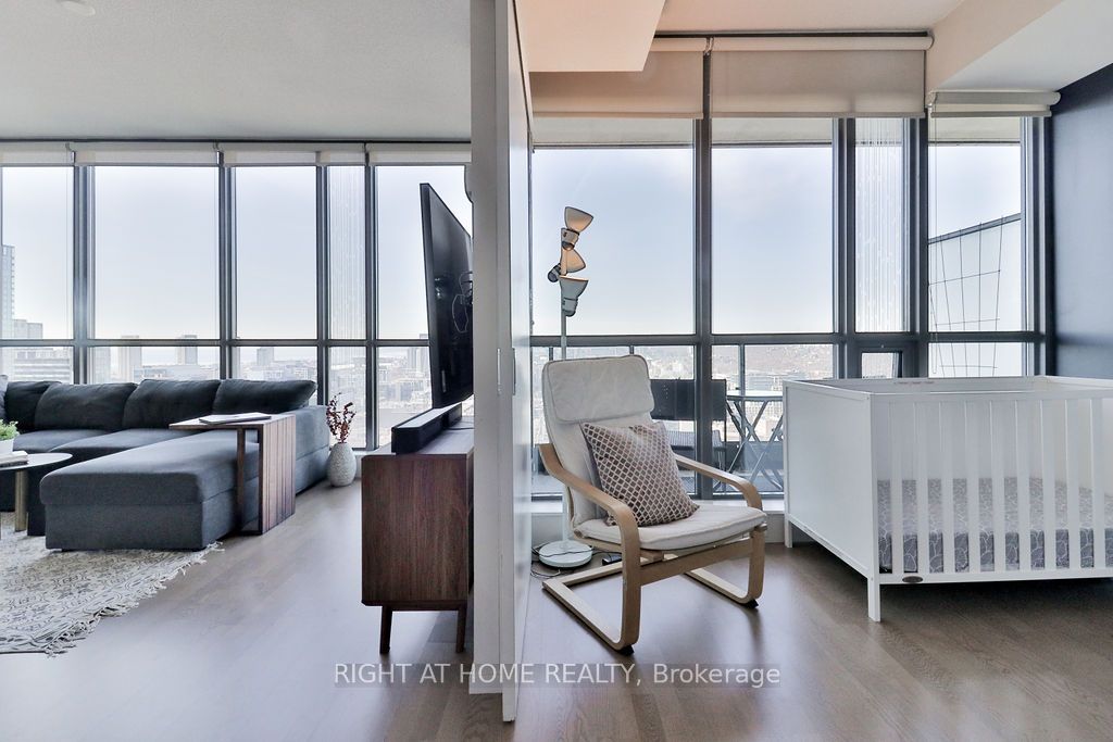 8 Charlotte St 2809