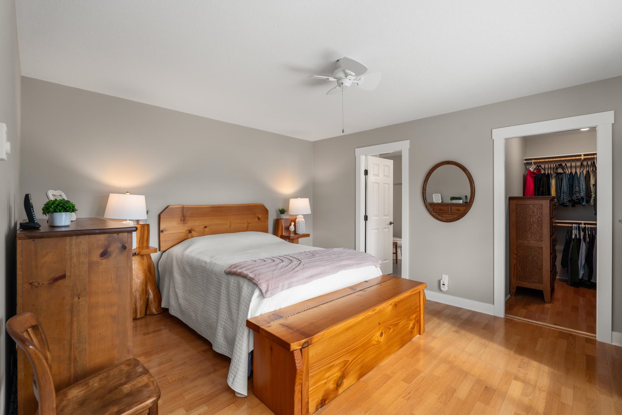 1854 Southmere Crescent 1