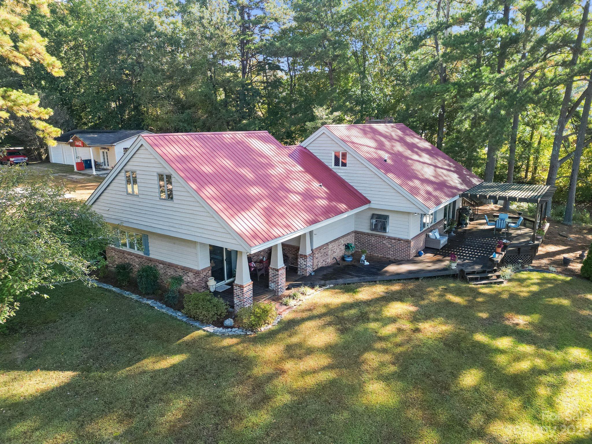 6820 Locke Drive