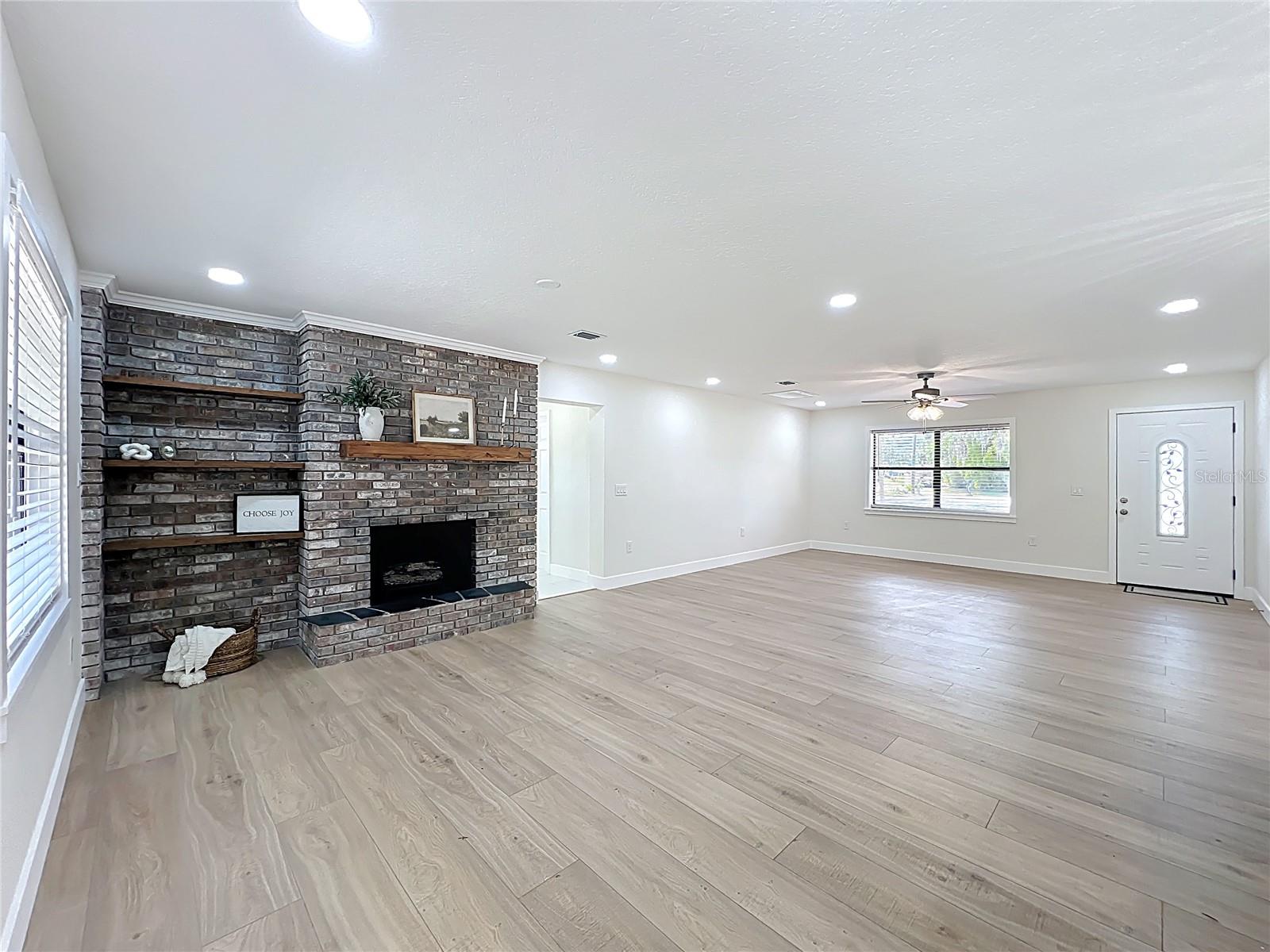 5975 Sheryl Anita Street