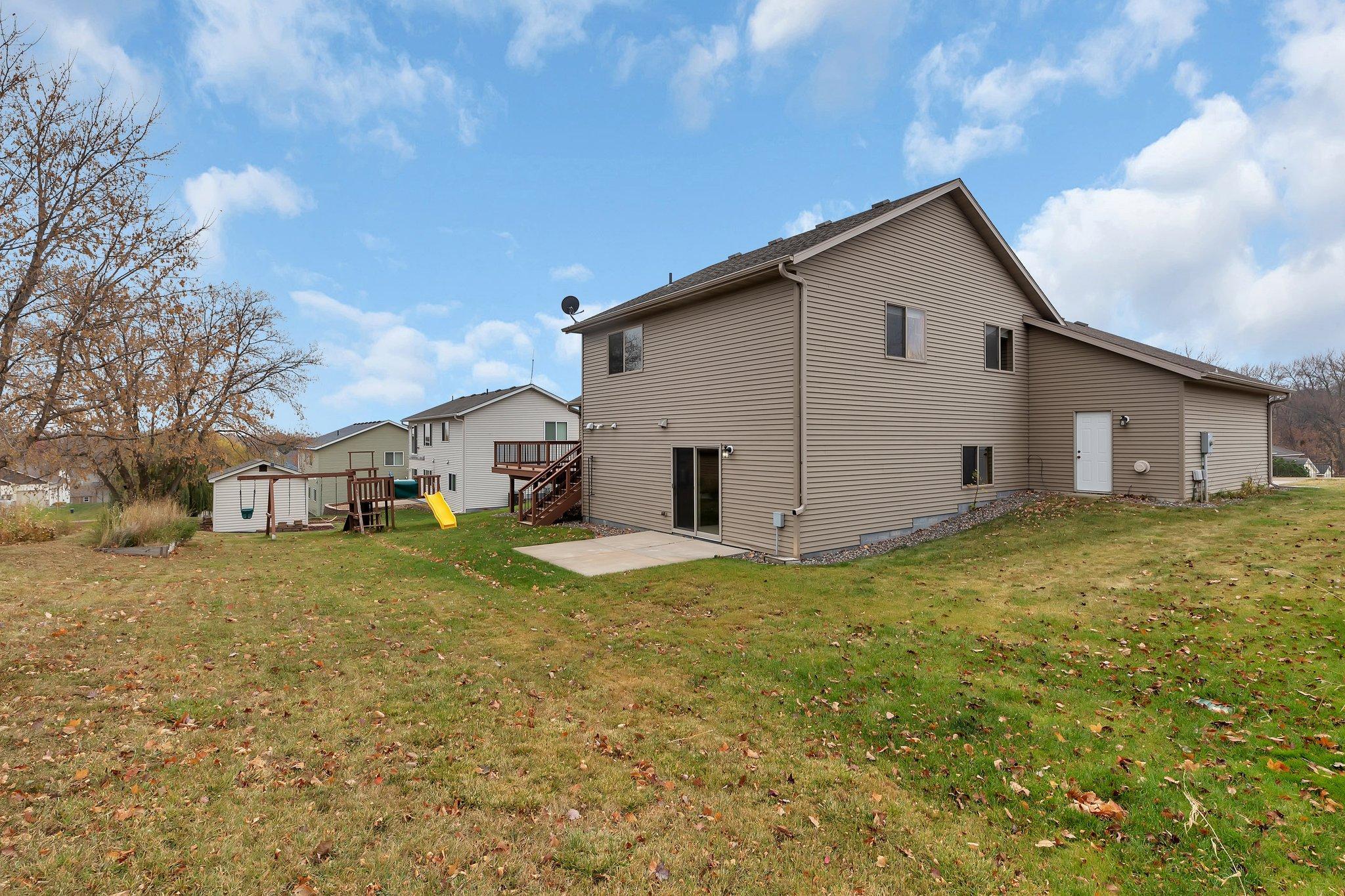 209 Iverson Street W