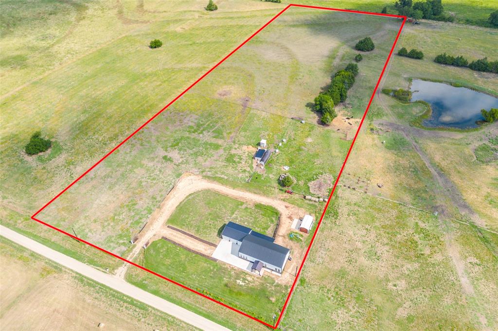 958 County Road 2105