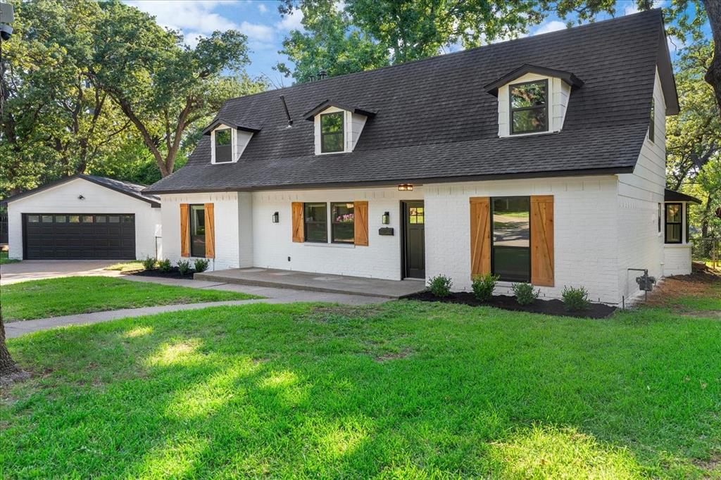 1815 Wellington Court