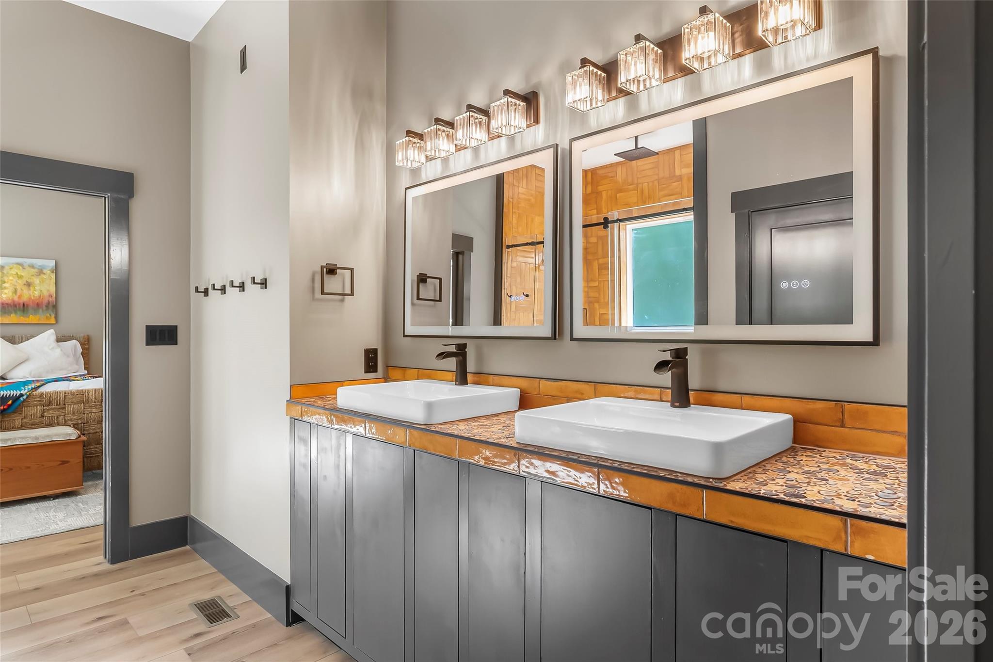 3135 Laurel Heights Drive Extension