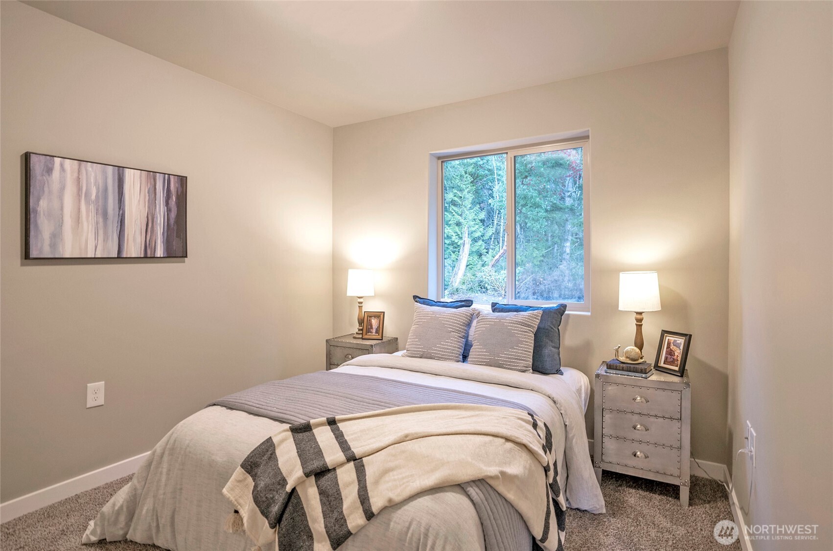 2504 W Echo Bay Drive