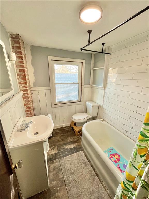 1229 S Maywood Avenue