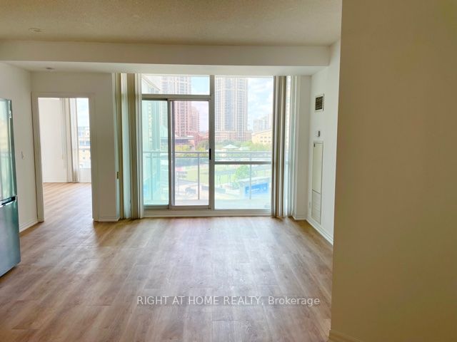 3939 Duke Of York Blvd 802