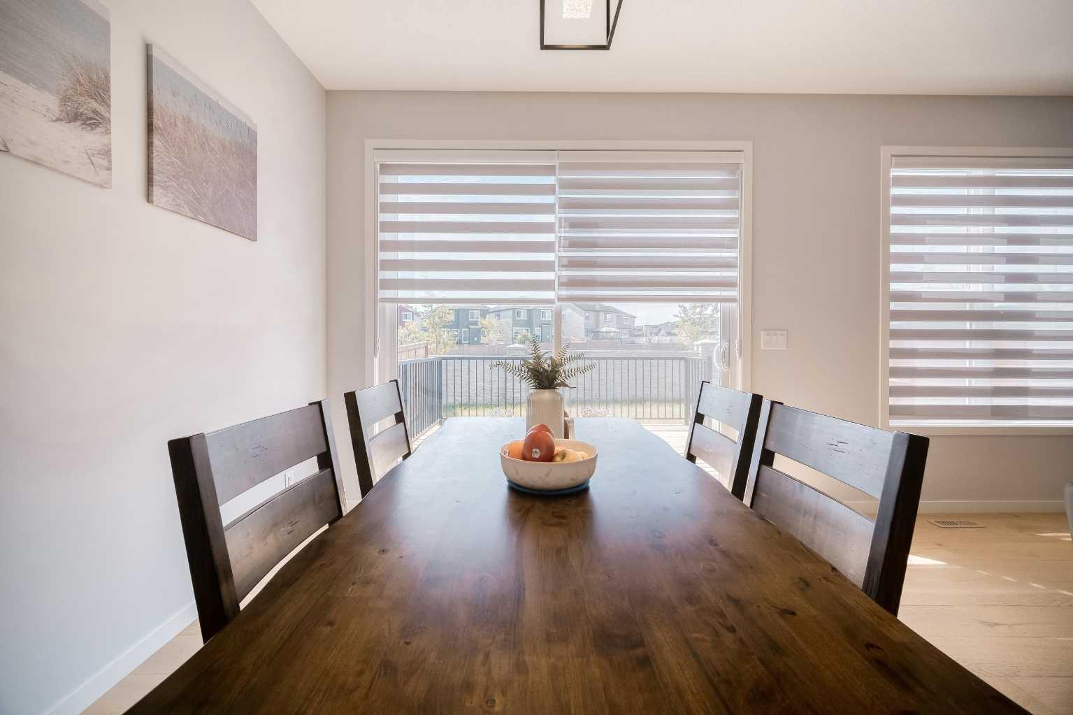 156 Ambleside Crescent NW