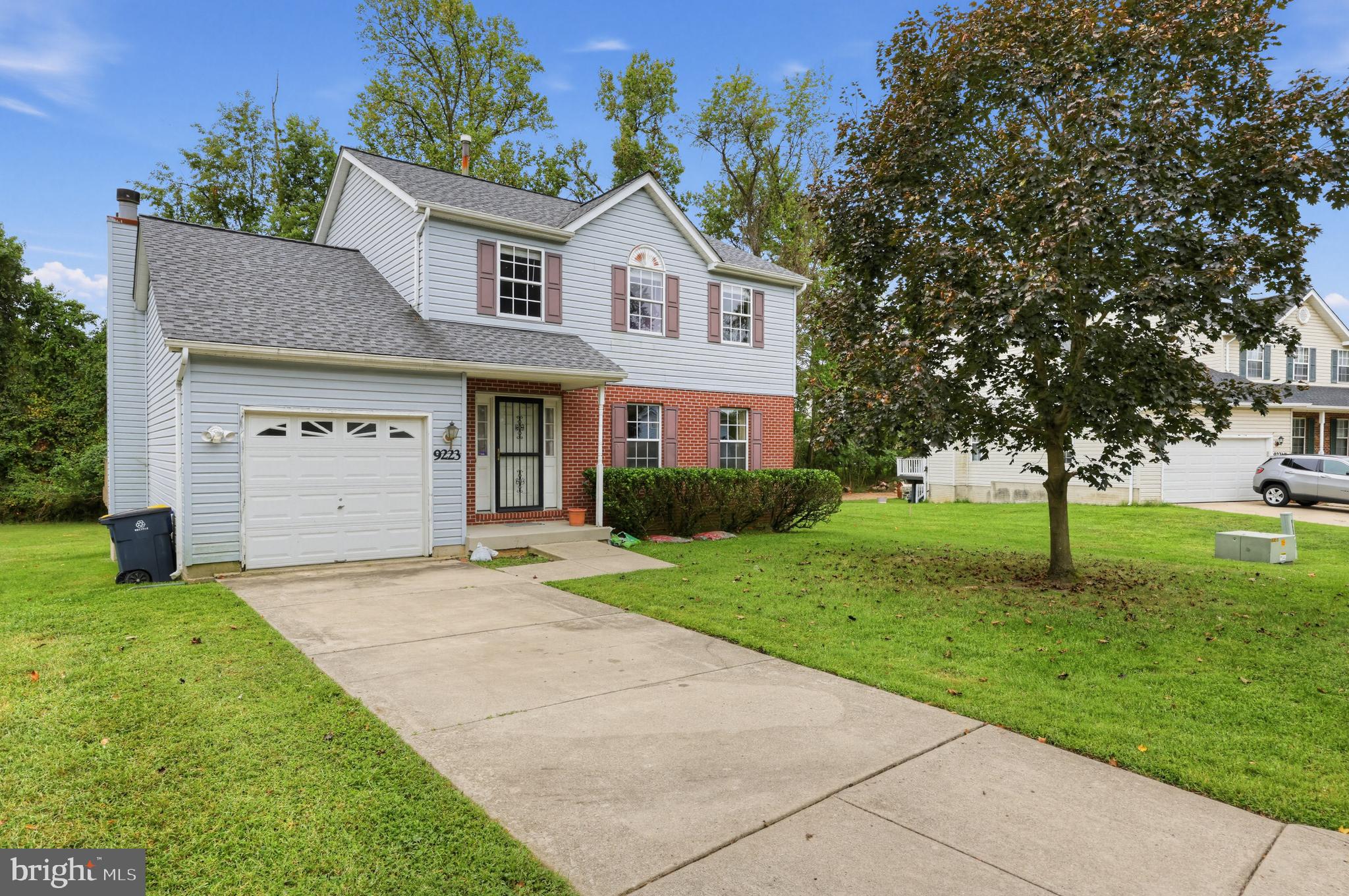 9223 E Gary Lane E