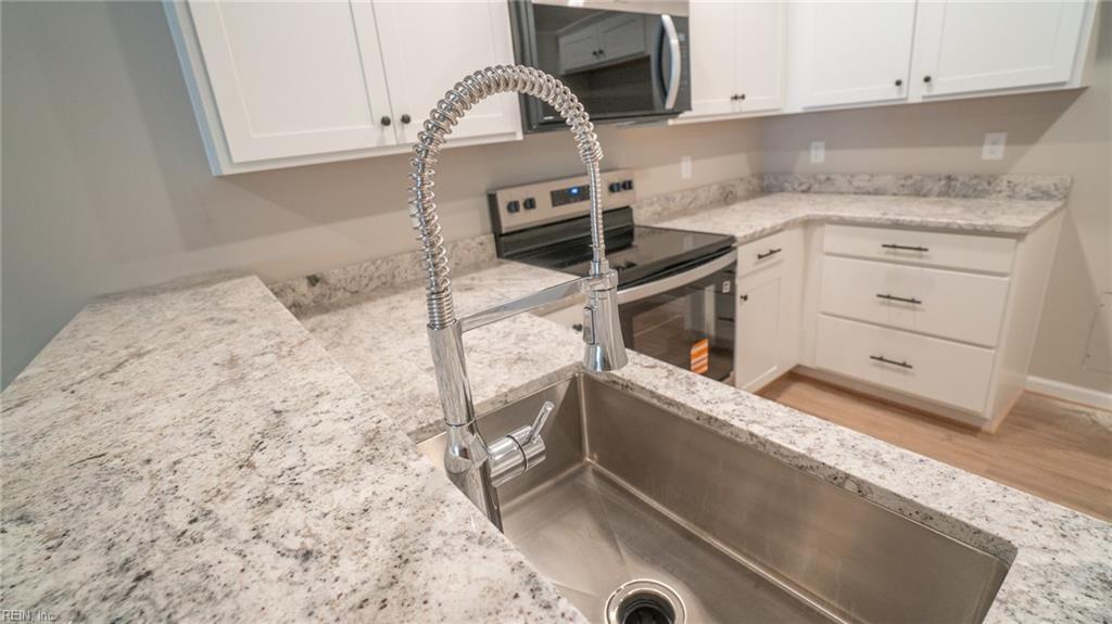 1709 Kathy Ann Way