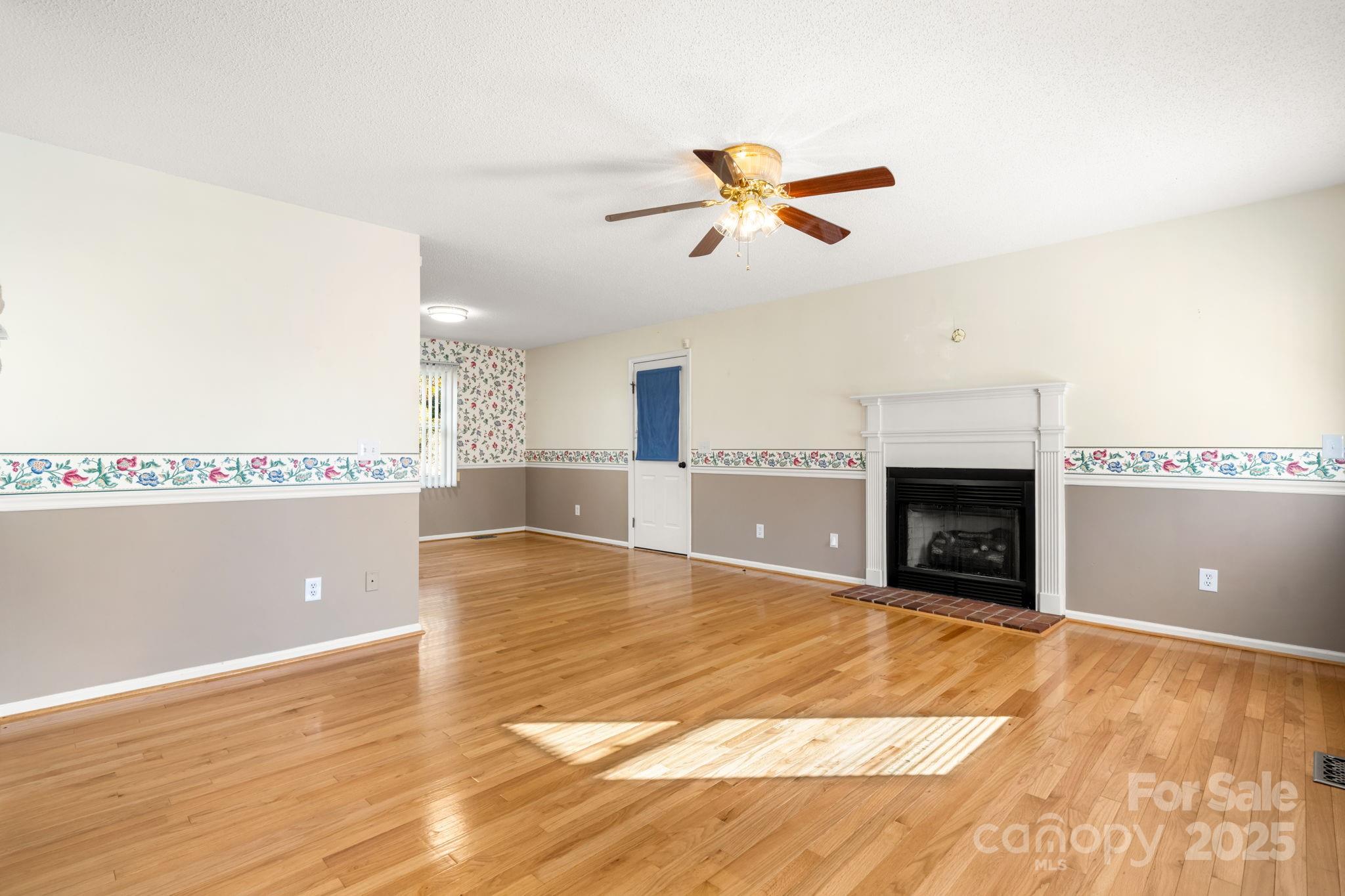 14 Hunters Creek Lane
