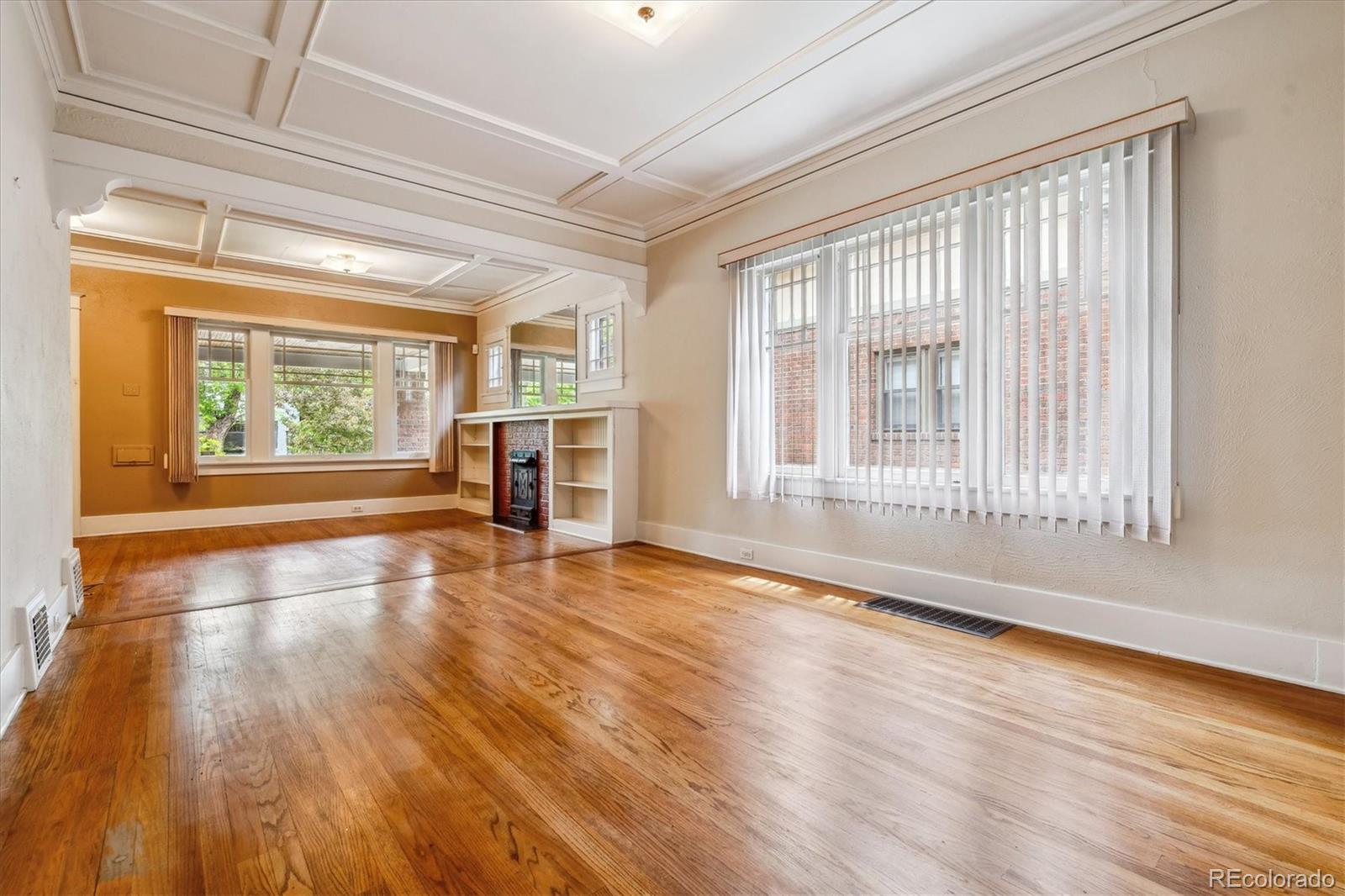 869 S Williams Street