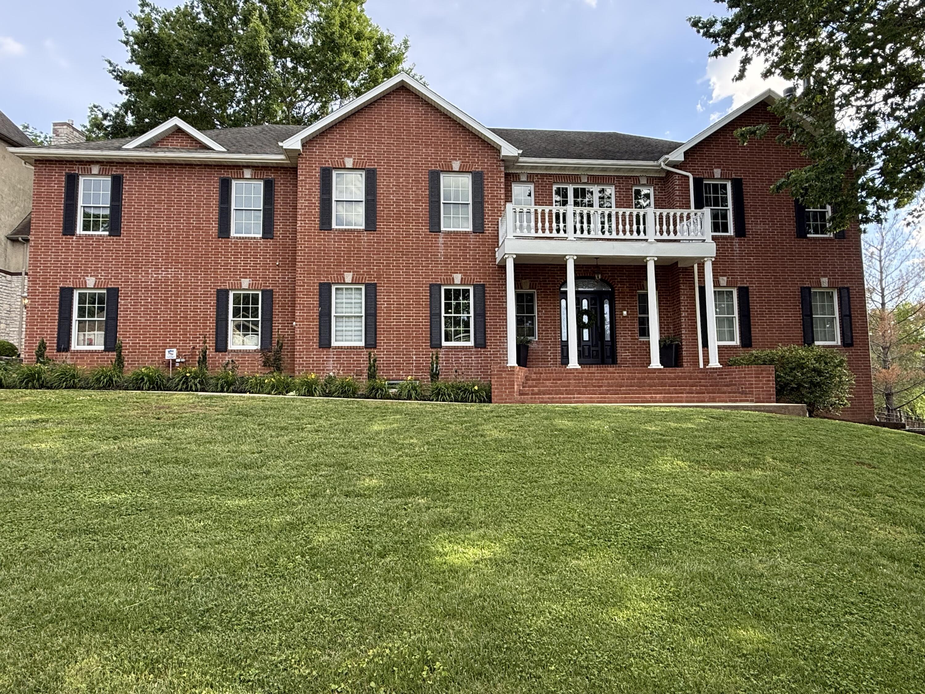 1658 W Caleb Court