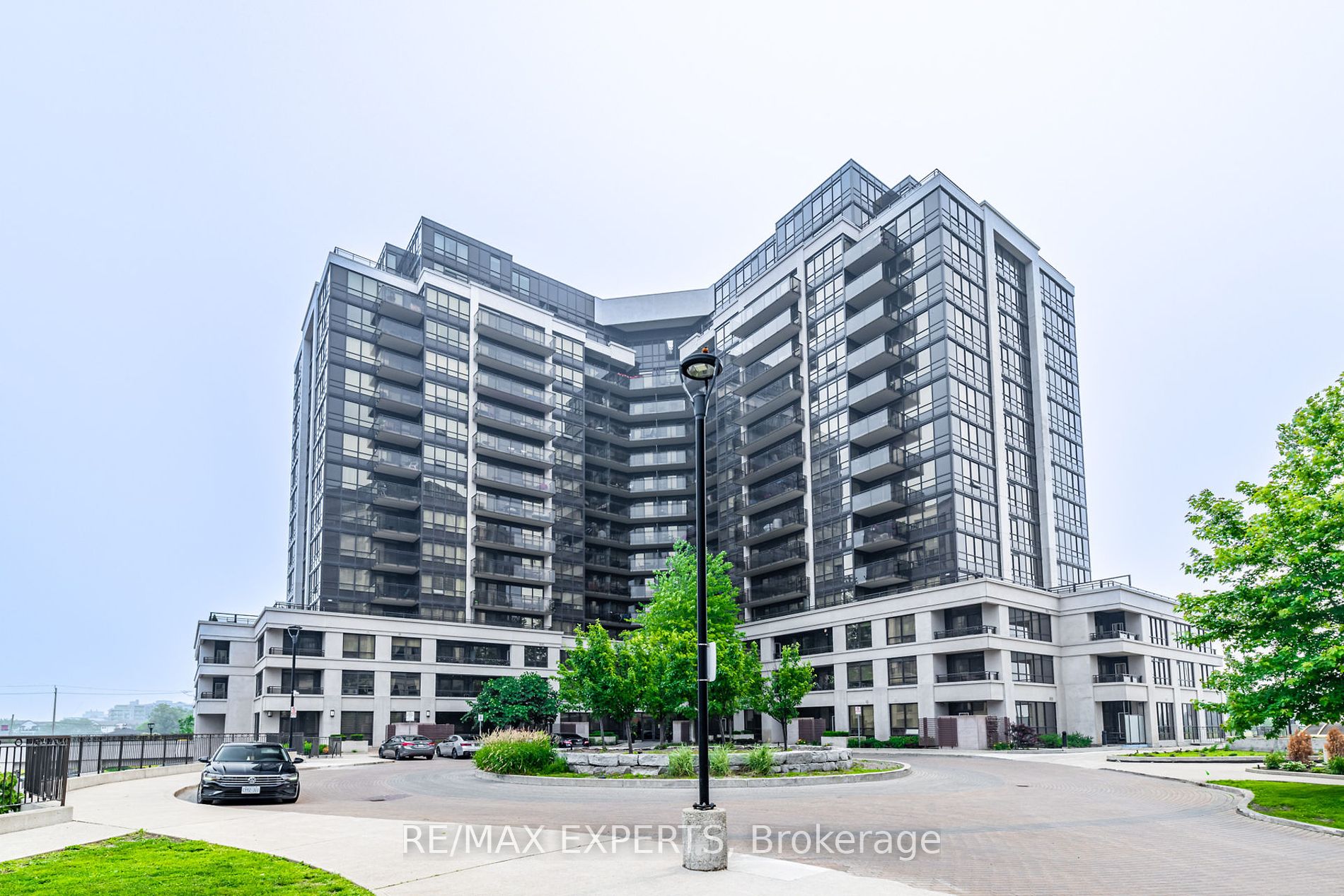 1060 W Sheppard Ave 719