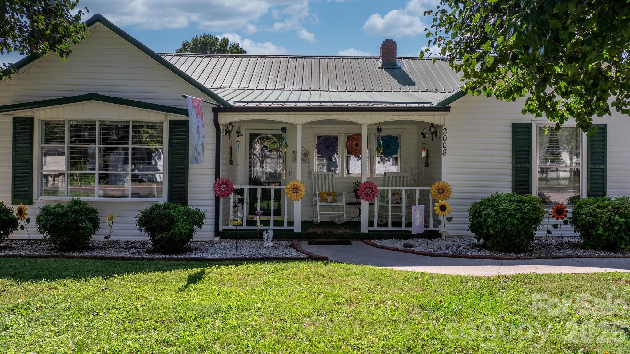 2008 Walt Arney Road