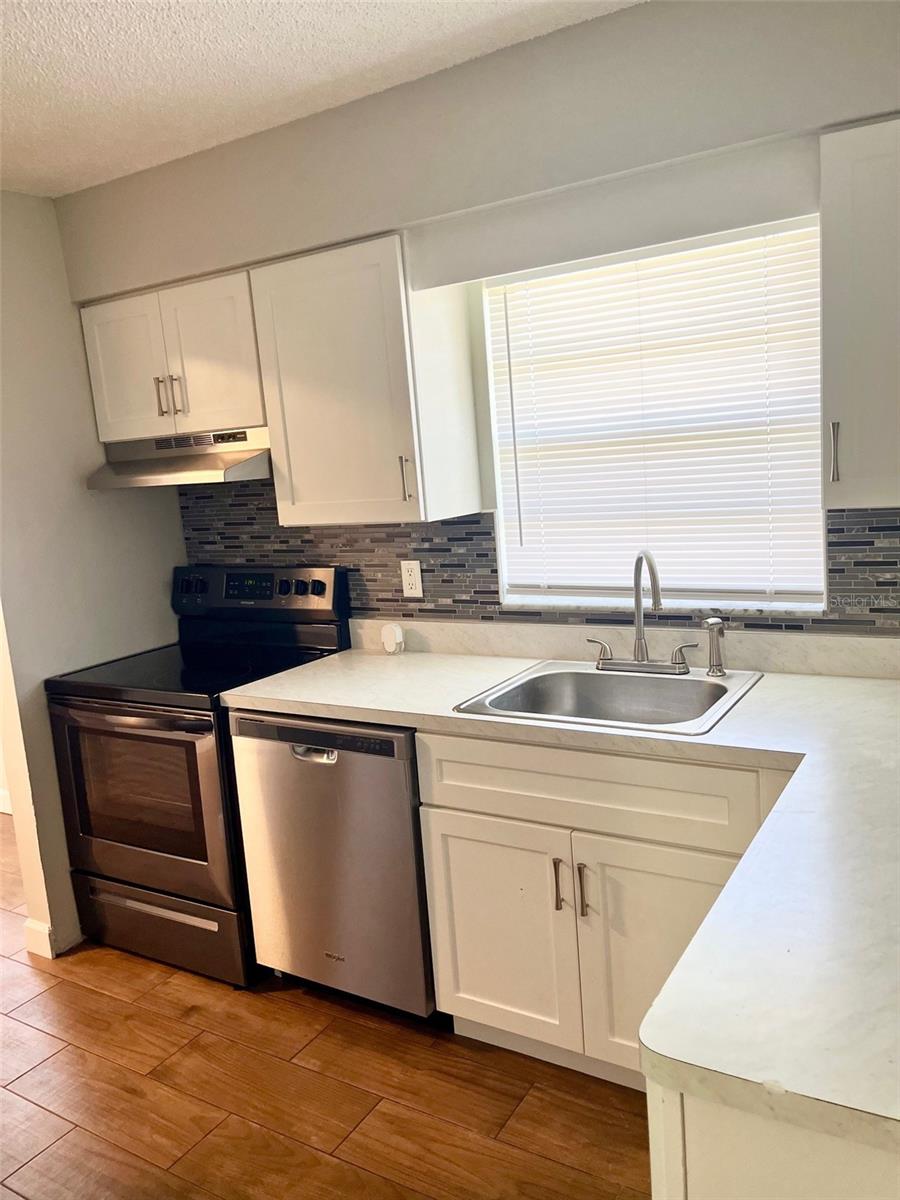 1104 28th Avenue W A