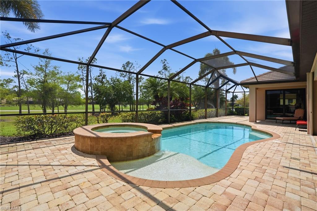 12392 Eagle Ct