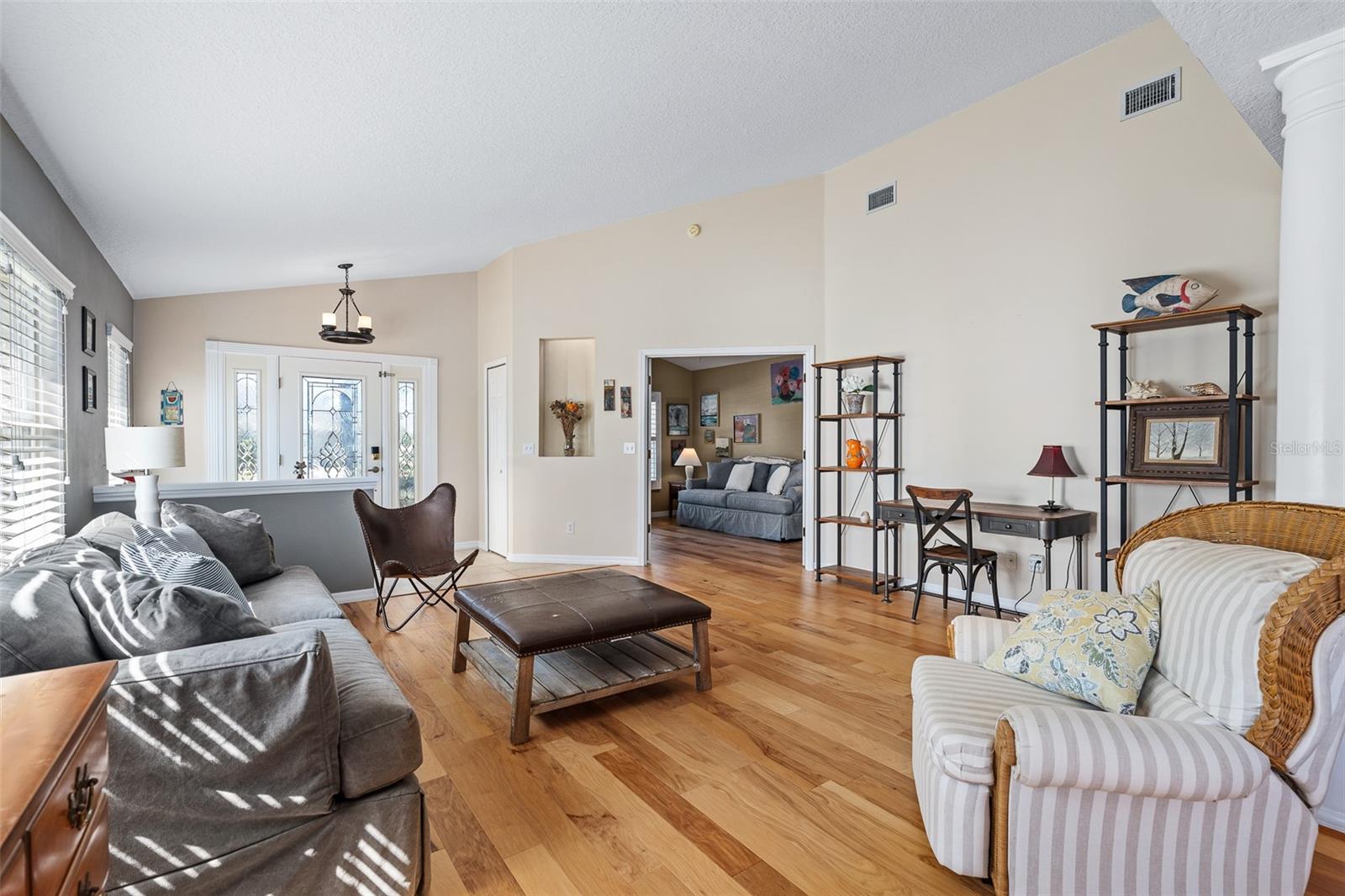 1404 Sunningdale Lane