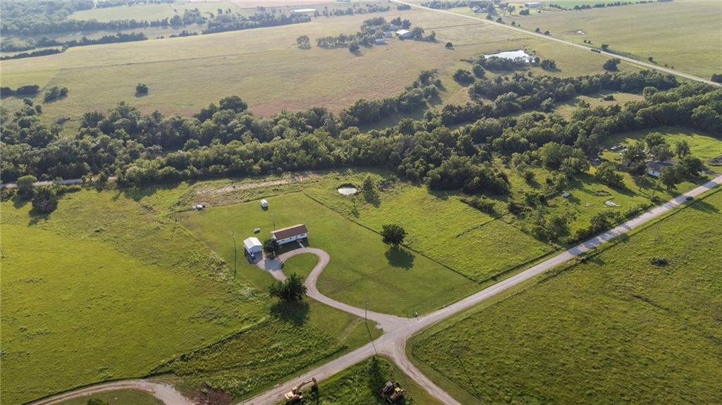 32241 NE Neosho Road