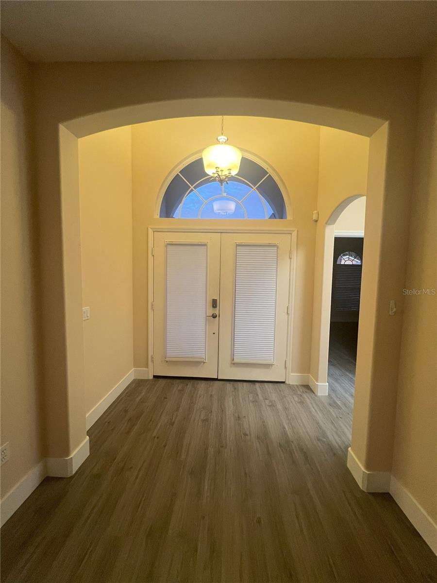 1066 Whitegate Court