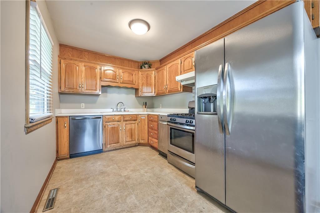 3606 S Spring Street