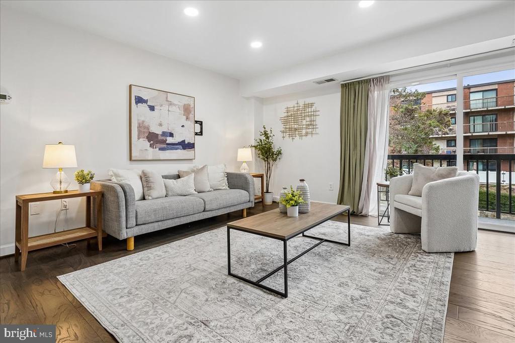 3220 S 28th Street 202