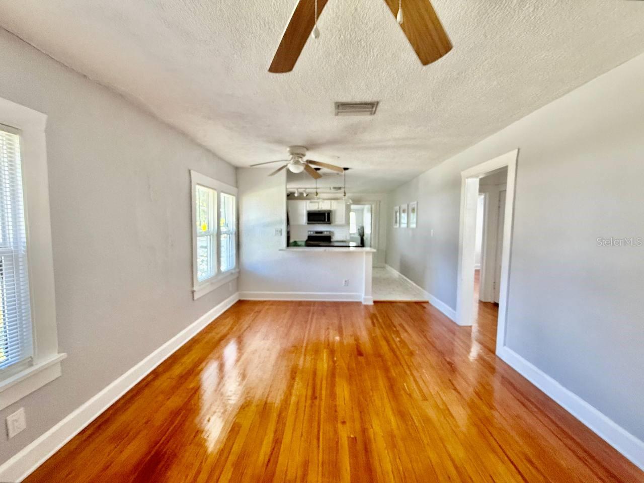 2120 46th Av N