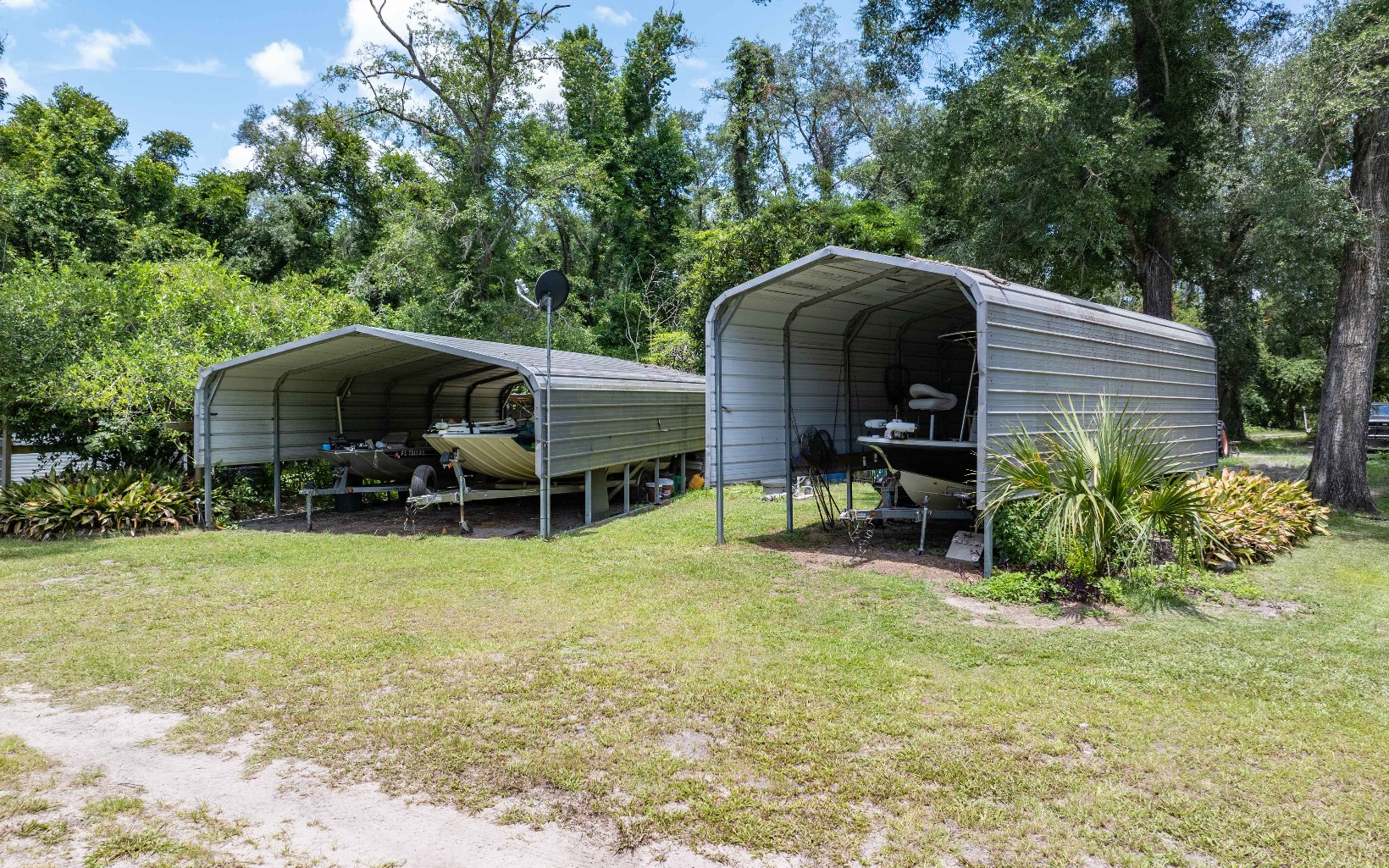 838 NW Banta Acres Rd