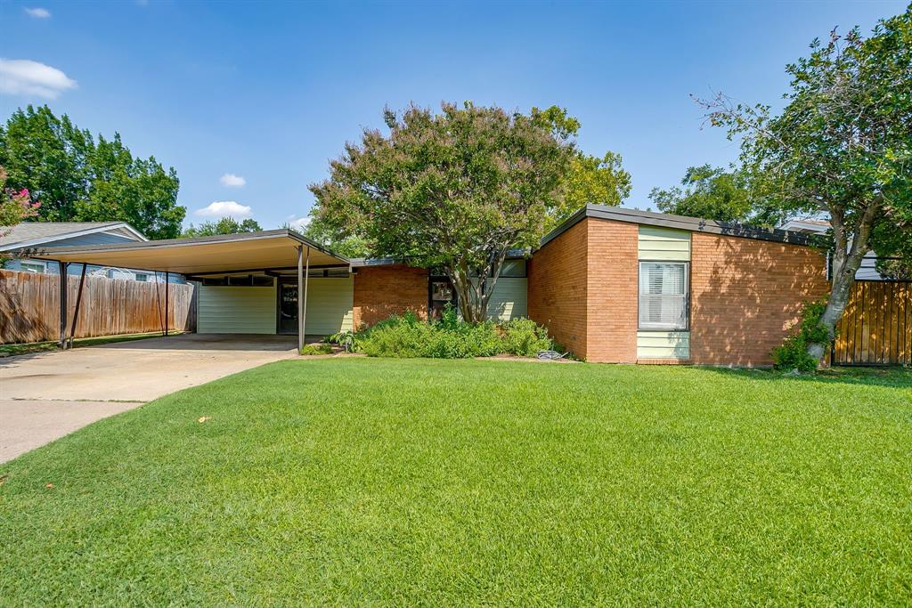 This mid-century modern treasure in South Hills, known for its friendly neighbors, is a hidden gem!  Very flexible floor plan with a variety of wonderful spaces and plenty of storage. The large bonus or second living room includes a custom built in laundry area and plenty of room for hanging out. Enjoy morning coffee in the north sunroom which is currently being used as an art studio washed in wonderful light from several skylights and a bank of windows. The Landscaping gives another nod to the continued care of the property with a sprinkler system in the front and backyard, perennial native Texas landscaping at the entrance, several large cultivated garden beds and mature shade trees along with a growing Japanese Maple

The primary suite has a walk in closet and a private bathroom, and hallway bathroom is updated as well! The commercial grade roof is less than 1 year old and the exterior highly durable steel siding and paint was recently installed August 1st. Pull into a 2 car covered carport with an entrance in the bonus room.  Less than 15 minutes south of the Cultural District, 10 minutes to TCU, and less than 10 minutes to many stores, charter and private schools near the Hulen area. It is just north of I-20 making work commutes or road trips a cinch.