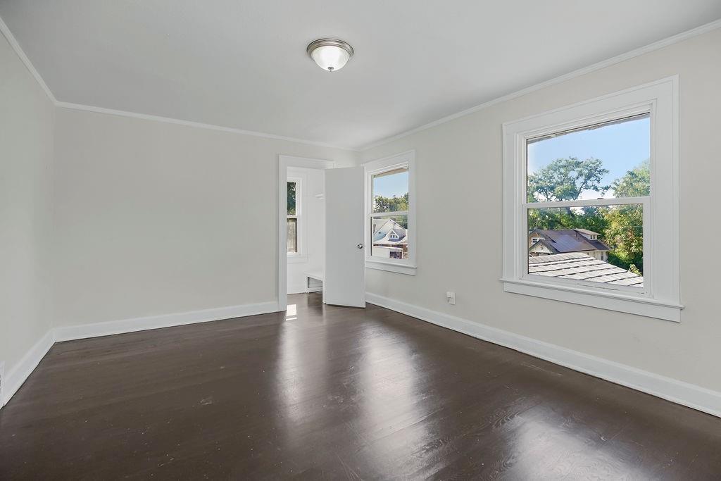 5611 Highland Avenue