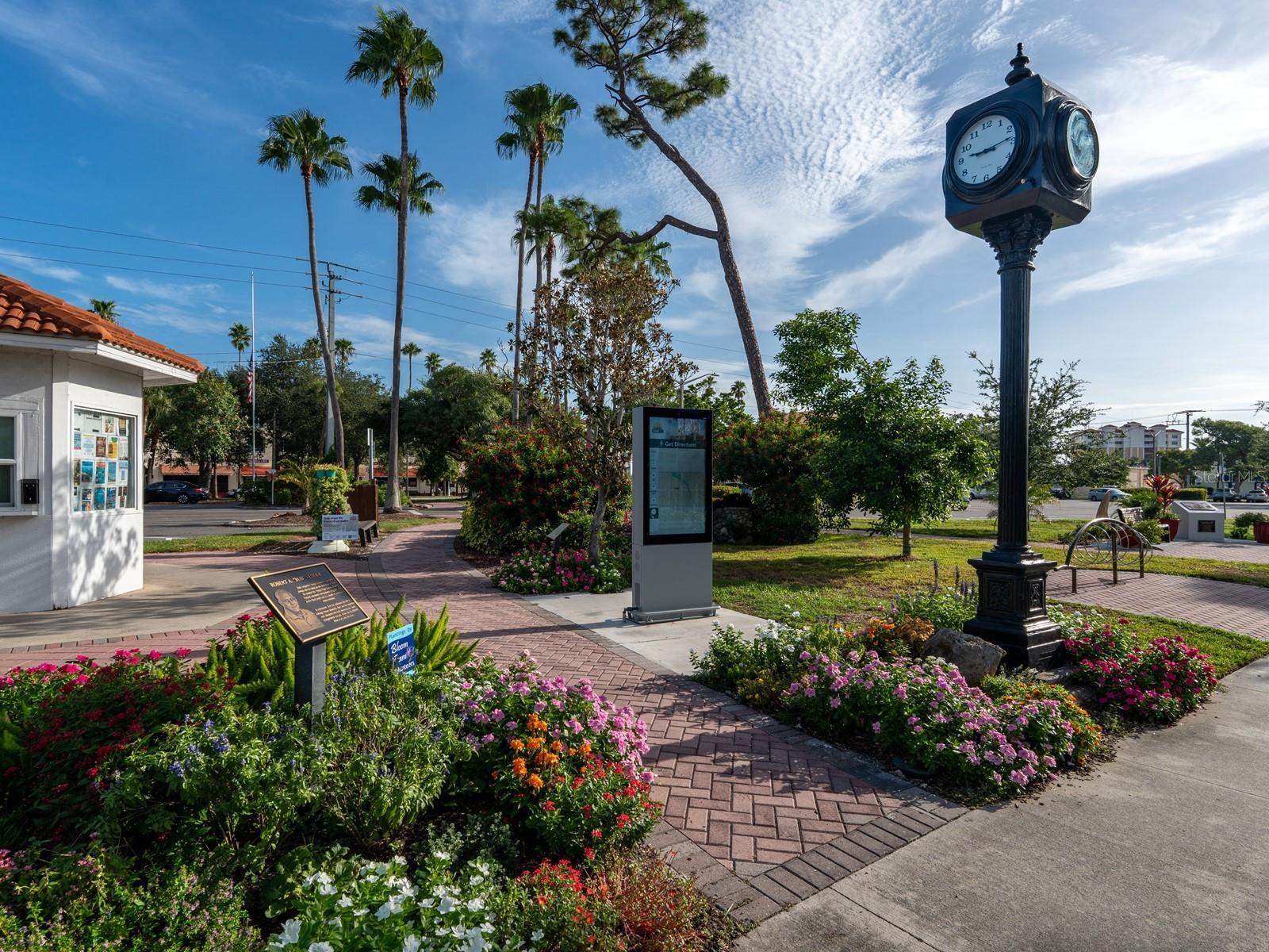 501 Tamiami Trail N 201