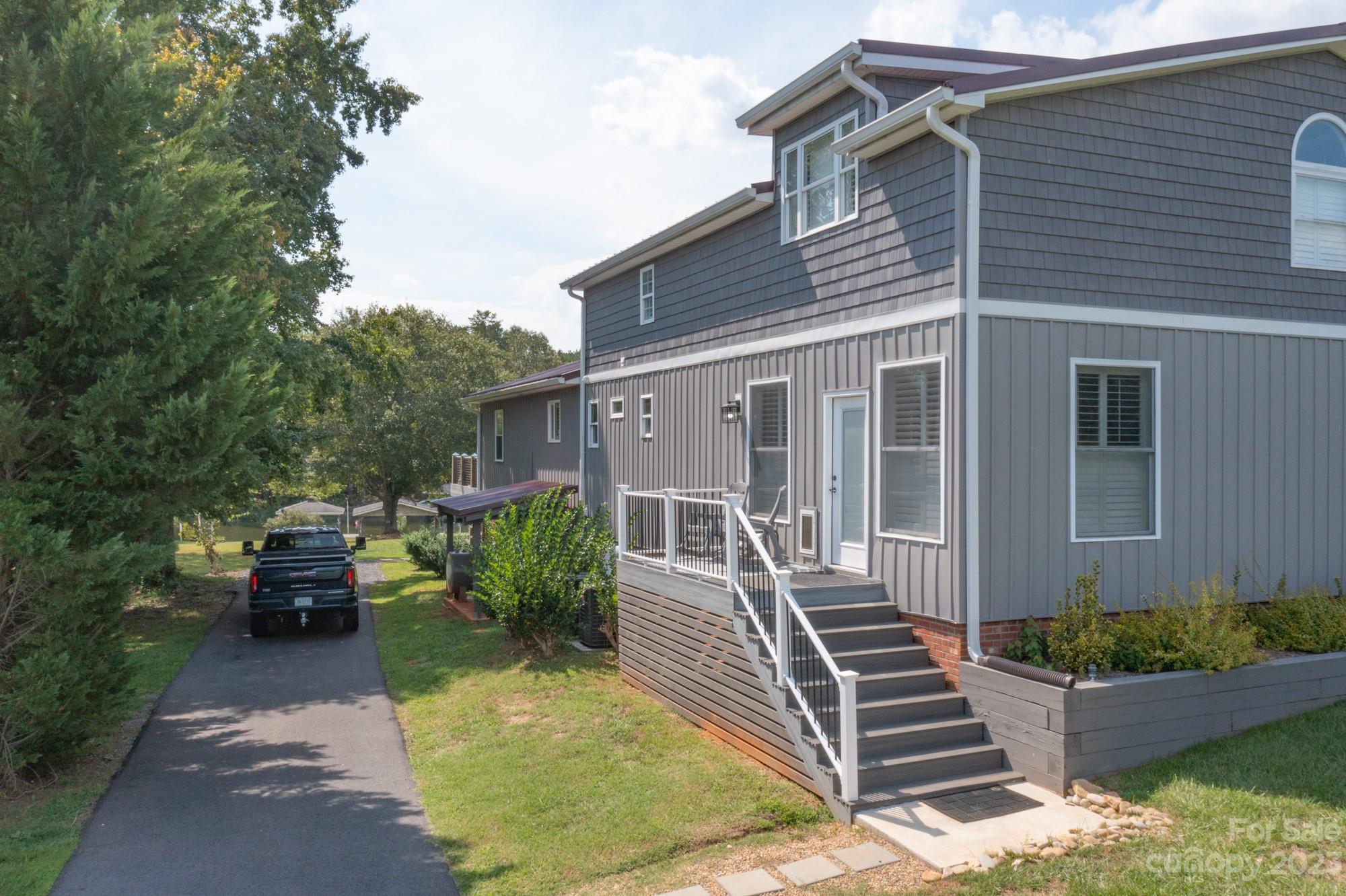 49452 River Run Road