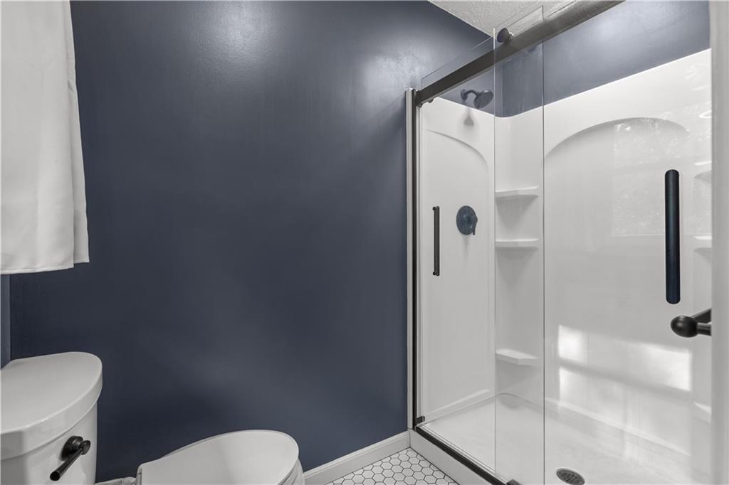 7010 N Wheaton Avenue