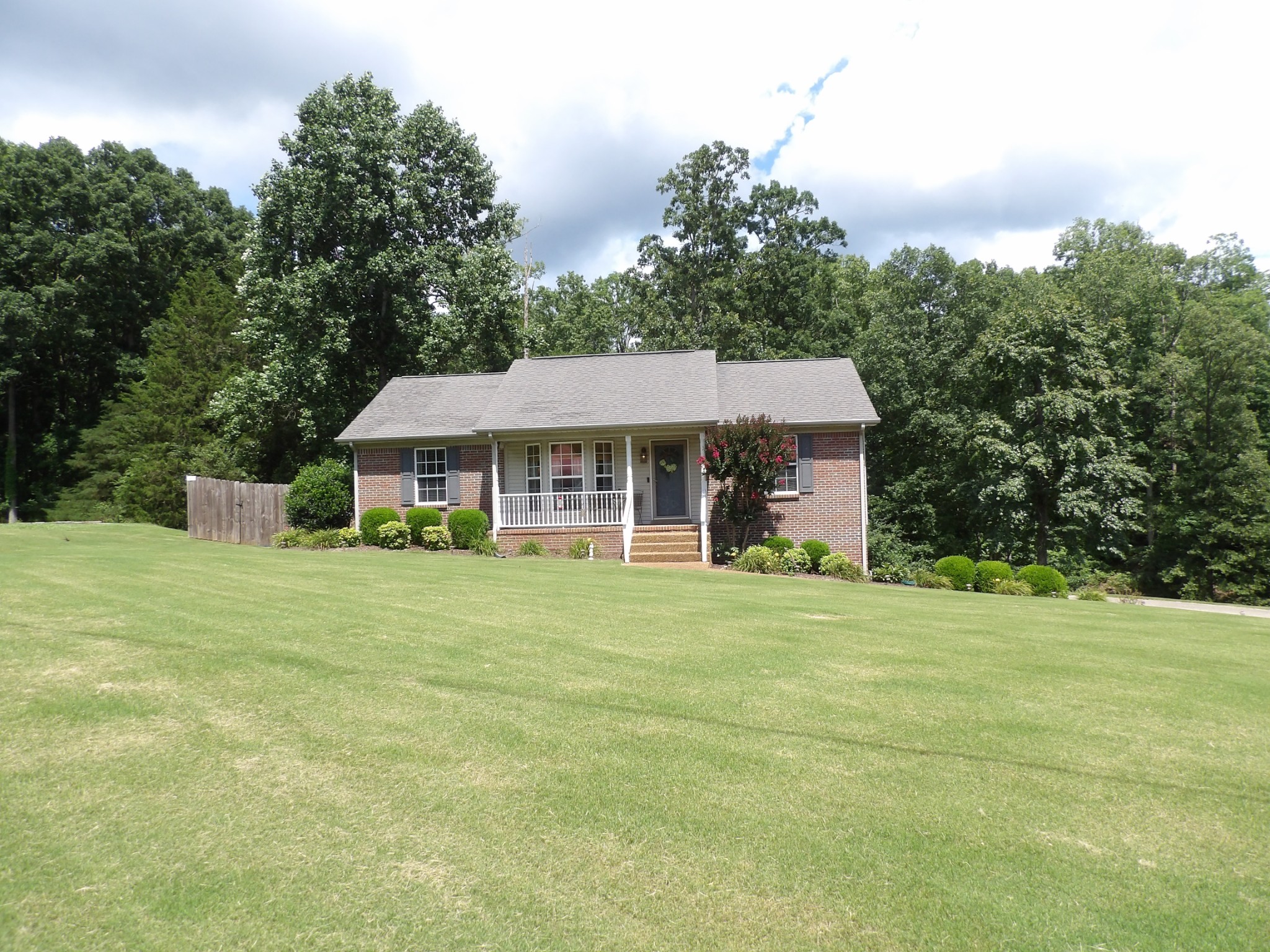 109 Whippoorwill Dr