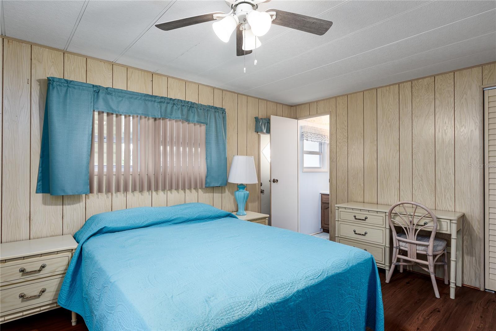 1003 45th Avenue Drive E