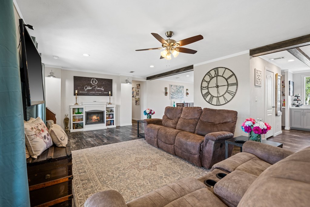 195 NW Crooked Creek Path