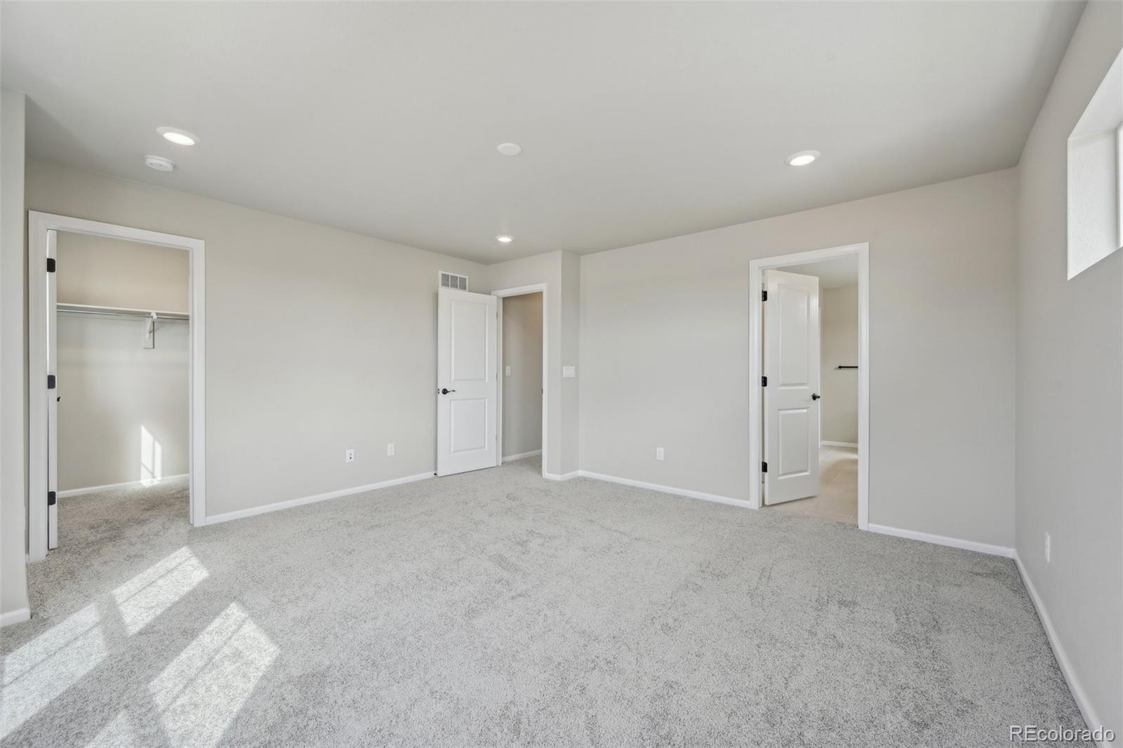 8779 Whiteclover Street