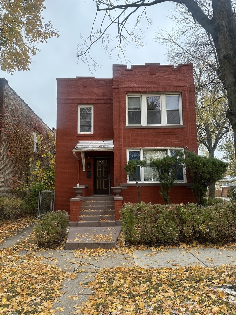 7957 S Clyde Avenue 2