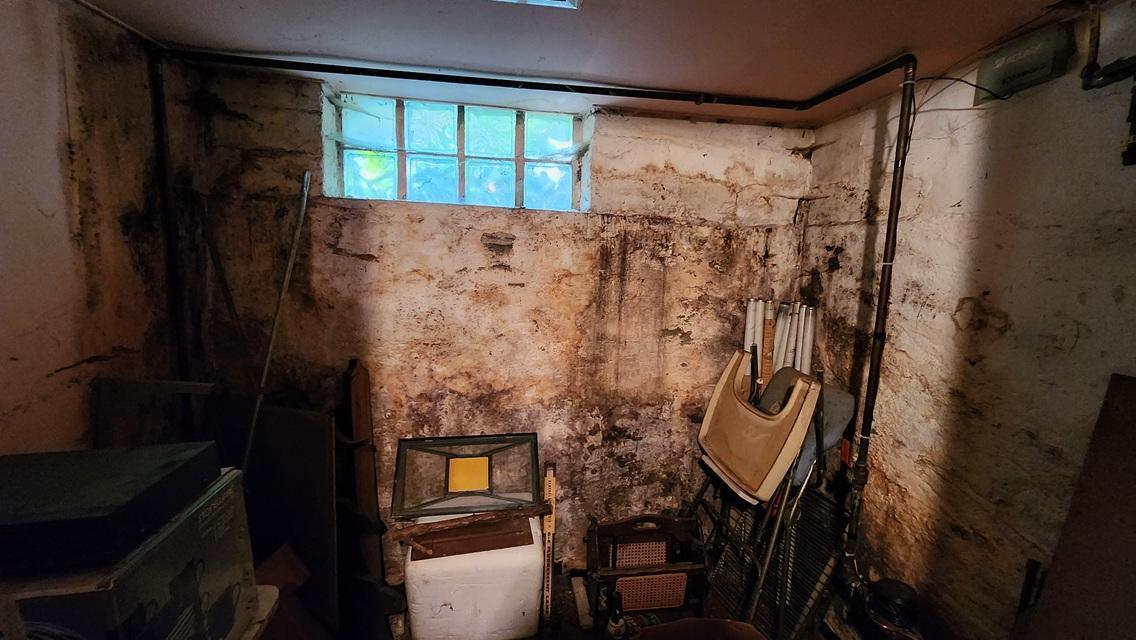 3010 Vincent Avenue N